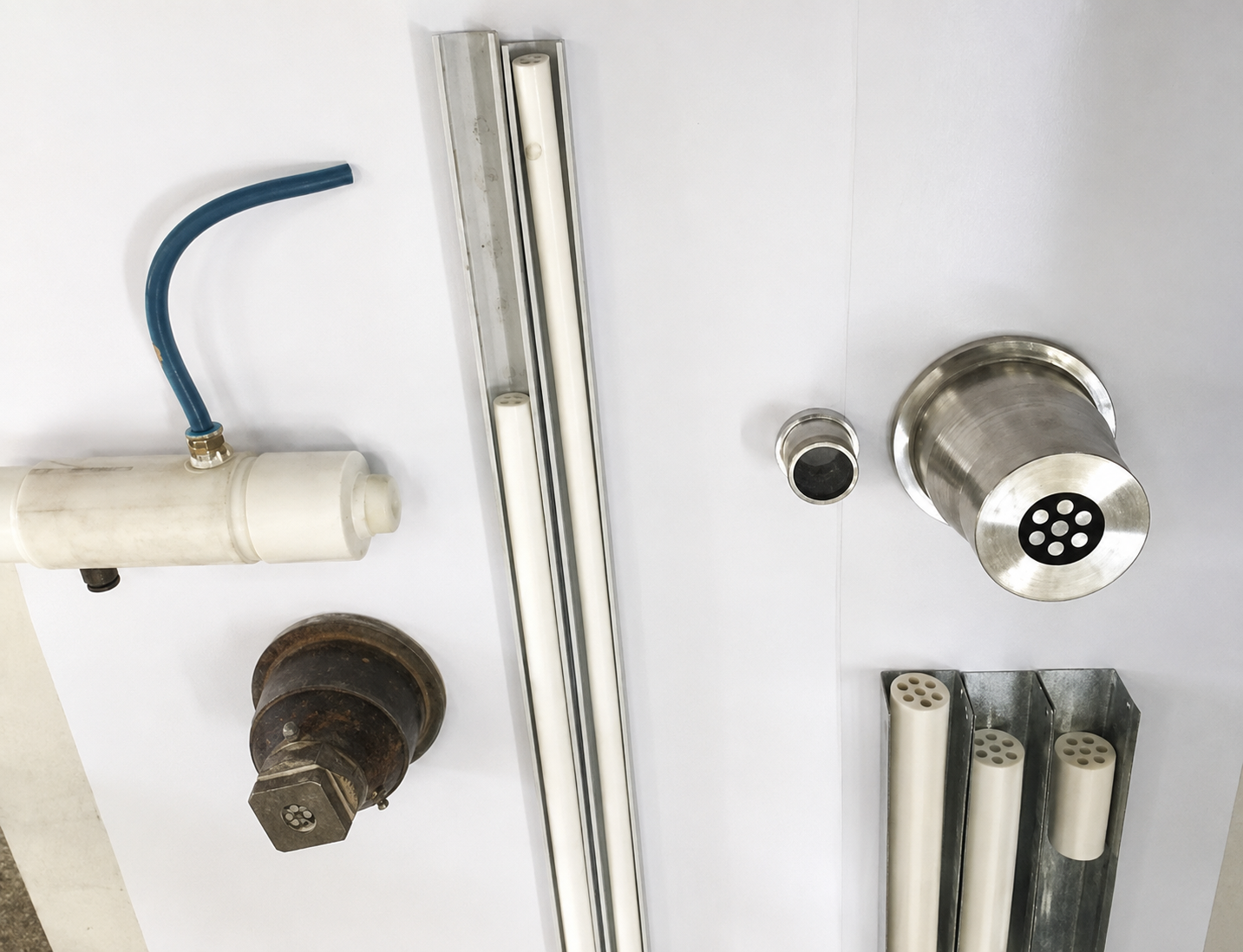 Laboratory membrane modules and multi-channel ceramic samples